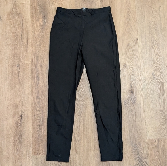 Bettie Page Black Cropped Pants - Picture 1 of 5